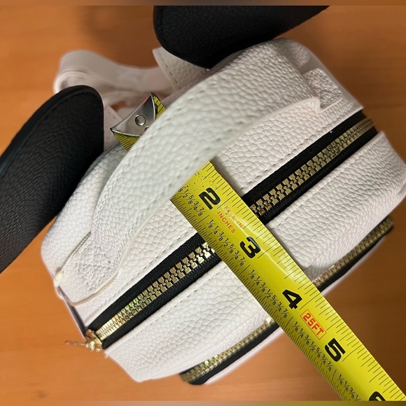 NWT Mickey Mouse Backpack - Picture 8 of 8